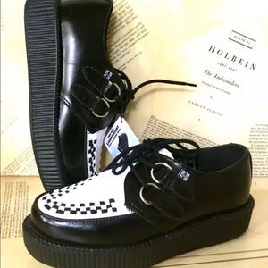 Urban Outfitters Tuk Viva II Low Tuxedo Creeper Black White Leather